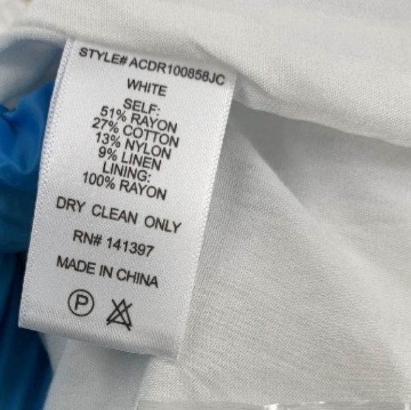 Dita Smocked Midi Dress ASTR The Lable NWT $175 SRP - Picture 4 of 7